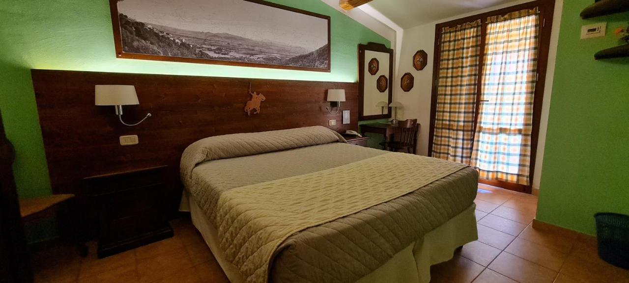 Hotel Mossa Dei Barbari 3*