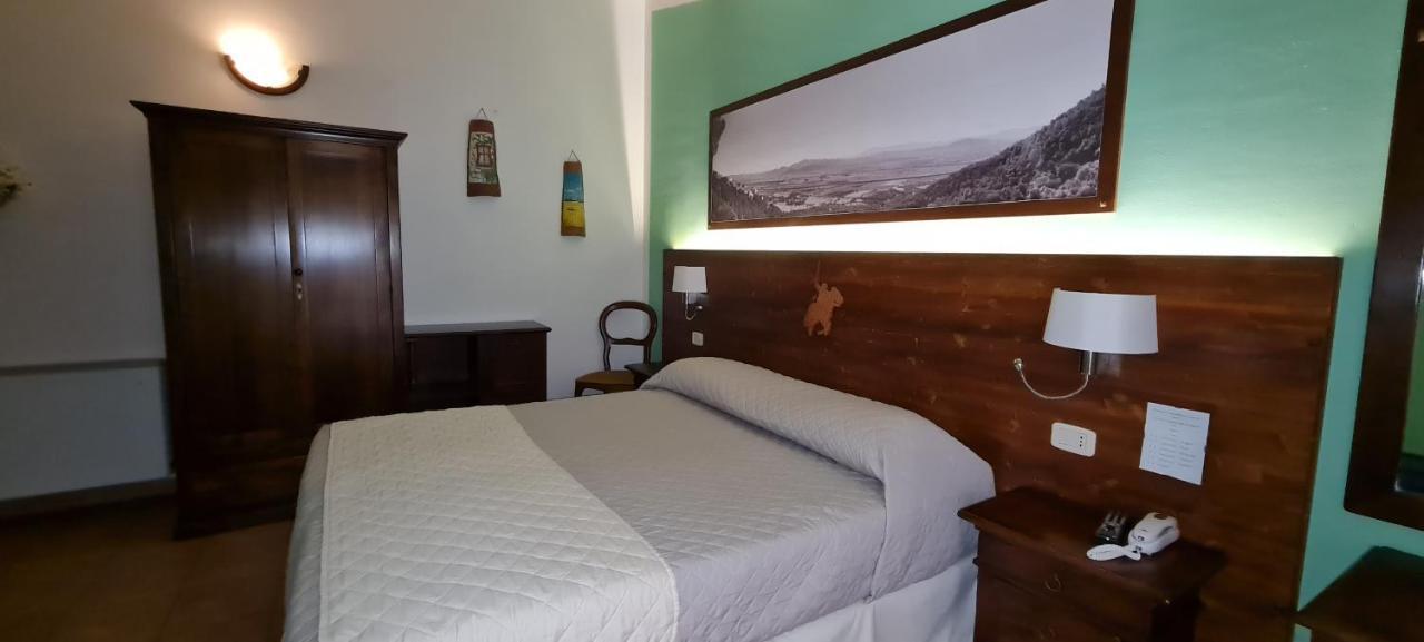 Hotel Mossa Dei Barbari 3*