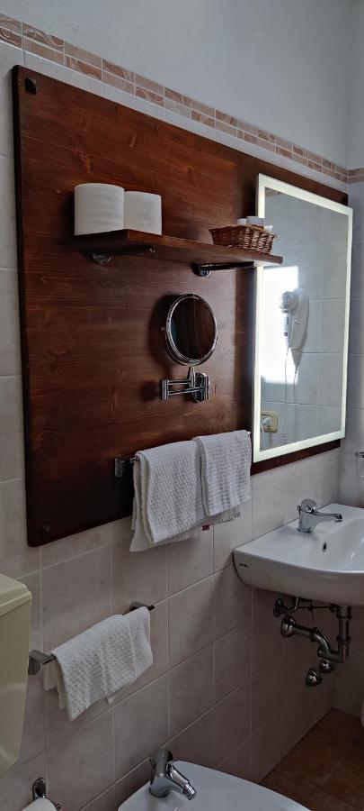 Mossa Dei Barbari Hotel Buriano (Grosseto)